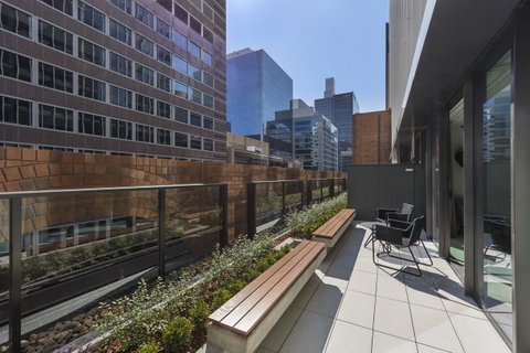 SKYE Suites Sydney - Accommodation Ballina 18