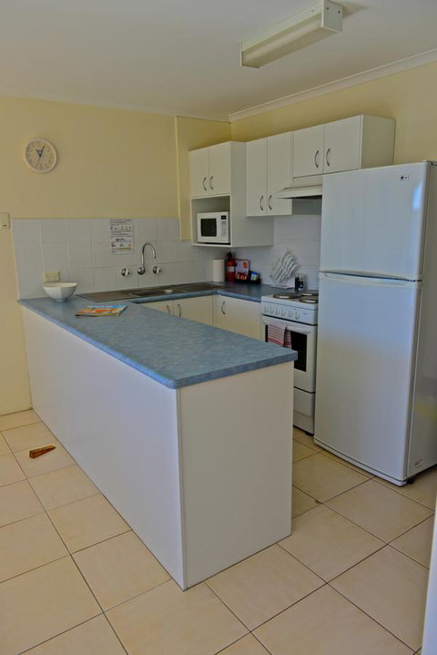 Beach House Holiday Apartments - Accommodation Ballina 12