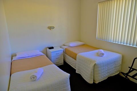 Beach House Holiday Apartments - Accommodation Ballina 9