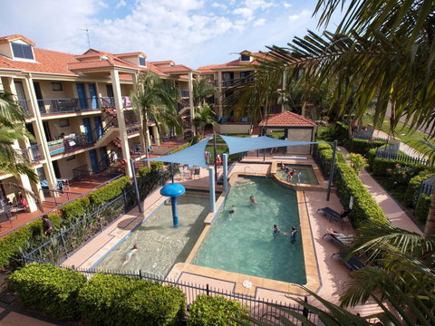 South Pacific Apartments - Accommodation Ballina 2