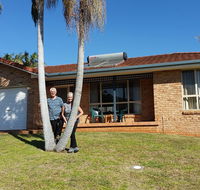 Twin Palms Holiday House at Lighthouse - Accommodation Ballina