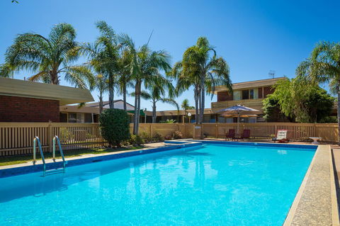 Kalindo Merimbula - Accommodation Ballina 0