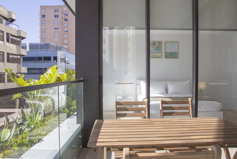 Cozy Apartment With Harbour Bridge View In Bondi - Accommodation Ballina 6