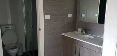 Carlton Suites - Accommodation Ballina 11