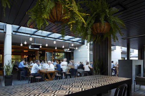Burbury Hotel - Accommodation Ballina 20