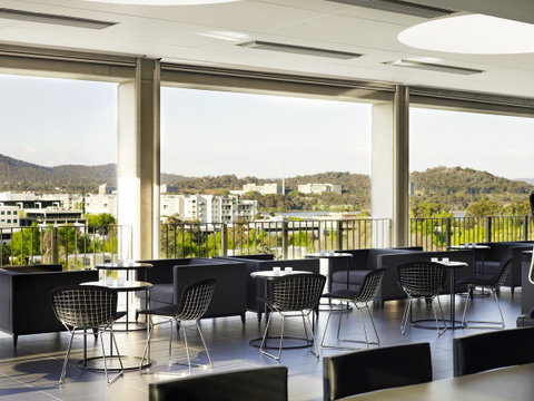 Burbury Hotel - Accommodation Ballina 9