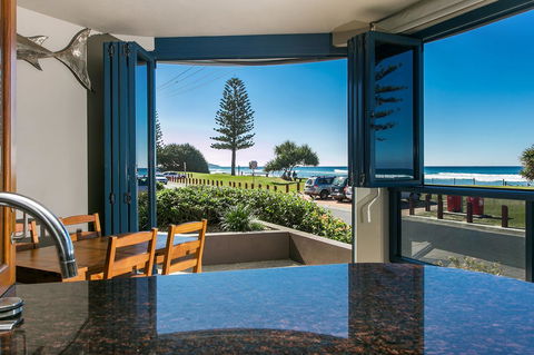 Lennox Holiday Apartments - Accommodation Ballina 1