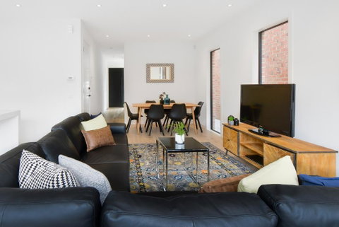 Boutique Stays-Murrumbeena Place 1 - Accommodation Ballina 2