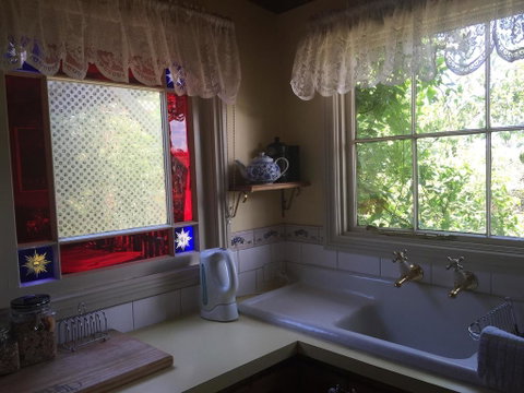 Braeside Garden Cottages - Accommodation Ballina 1
