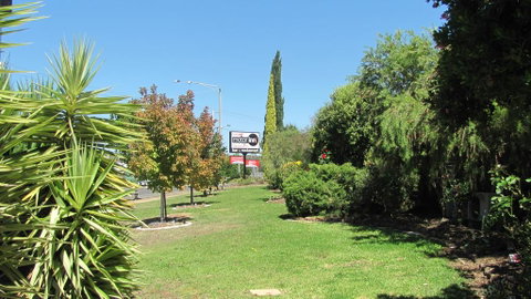 Bristol Hill Motor Inn & Peppa's Licensed Restaurant - Accommodation Ballina 2