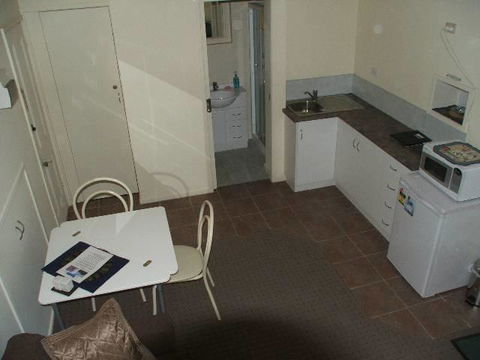 Bristol House Accommodation - Accommodation Ballina 2