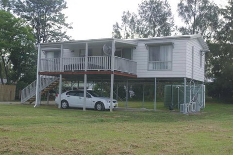 Broke Village Hideaway - Accommodation Ballina 0