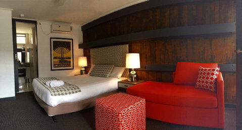 Brougham Arms Hotel - Accommodation Ballina 3