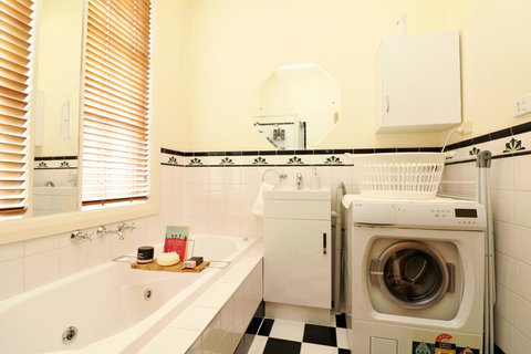 Brunswick Renaissance - Parking, Garden, Bath, Family - Accommodation Ballina 3