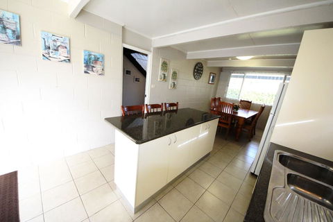 By The Beach At South West Rocks - Accommodation Ballina 1
