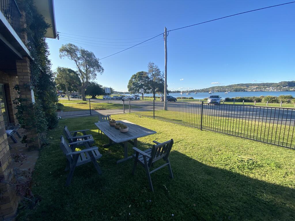 Lake Macquarie NSW Accommodation Ballina
