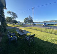 By the Lake - Lake Macquarie - Accommodation Ballina