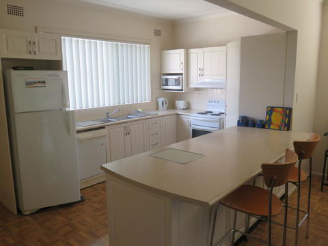 Cabenay 3 - VIEWS ACROSS THE PARK - Accommodation Ballina 3