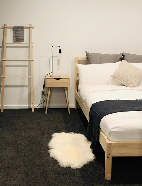 Canberra CBD Apartment 2BR 2BA 1Carpark - Accommodation Ballina 3