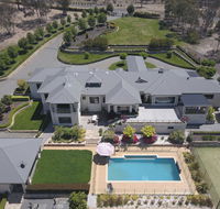 Canberra Luxury Estate - Accommodation Ballina