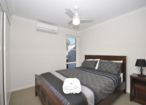 Capricorn Villas - Accommodation Ballina 0