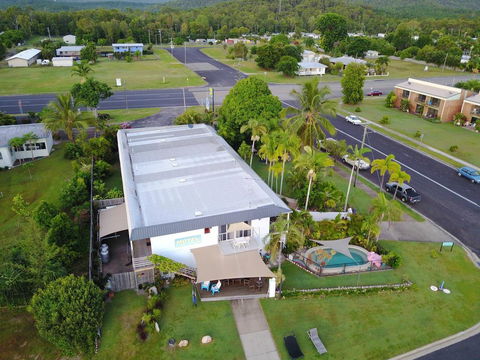 Cardwell Beachfront Motel - Accommodation Ballina 1