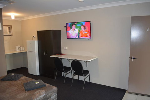 Carmila Sands Motel - Accommodation Ballina 0