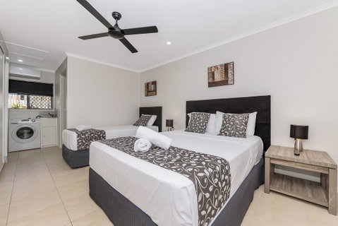 Cascade Motel In Townsville - Accommodation Ballina 1