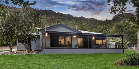 Central Views Halls Gap - Accommodation Ballina 3