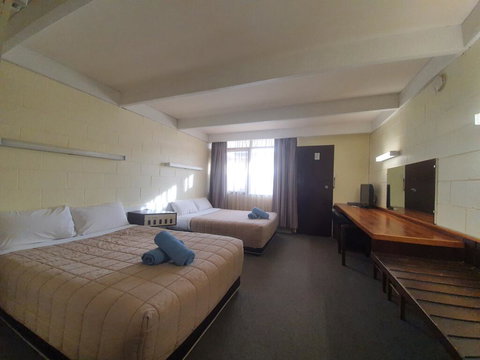 Charles Sturt Motor Inn - Accommodation Ballina 1