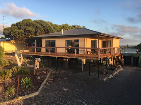 Chill N Sea Coastal Retreat - Accommodation Ballina 0