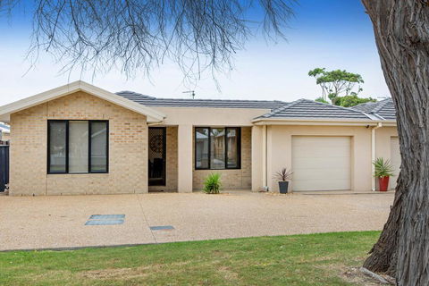 COASTAL HAVEN - DROMANA - Accommodation Ballina 0