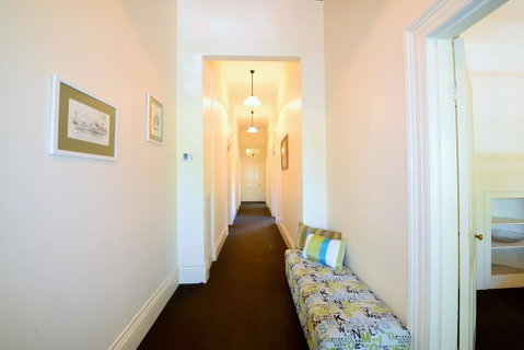 Cobb & Co House, Bha - Accommodation Ballina 3