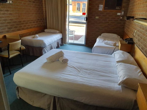 Corowa Golf Club Motel - Accommodation Ballina 1