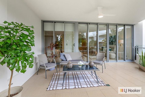 COTTON BEACH 85 - PRIVATE Mid Floor APARTMENT - Accommodation Ballina 0