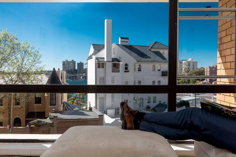 Couple's Gateway In Sunny Elizabeth Bay - Accommodation Ballina 0