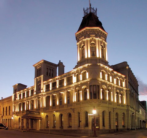 Craig's Royal Hotel - Accommodation Ballina 1