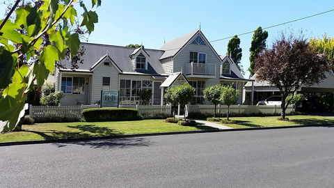 Creek Cottage Bed And Breakfast - Accommodation Ballina 0