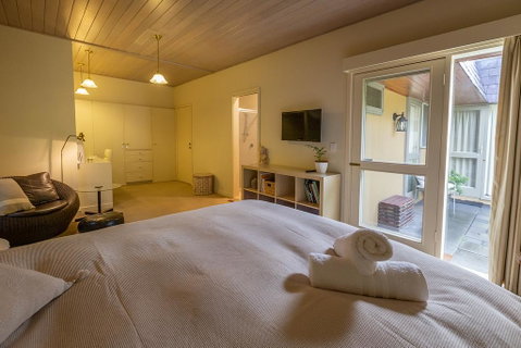 Cygnet, Studio On Sturt - Accommodation Ballina 0