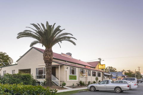 D'Aguilar Hotel Motel - Accommodation Ballina 0