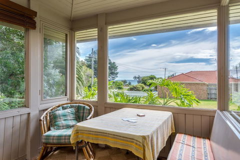 Dalmuir Homestead - Walk To Dromana Beach - Accommodation Ballina 1