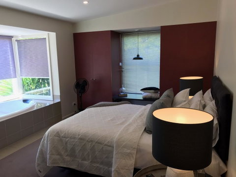 Daylesford Spa Villa One - Accommodation Ballina 1