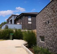 Delicate and Peaceful Bundoora Townhouse 11 - Accommodation Ballina