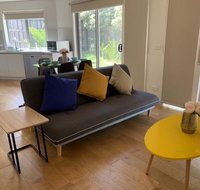 Delicate and Peaceful Bundoora Townhouse 7-R1 - Accommodation Ballina