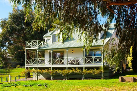Ducks Bay - Accommodation Ballina 1