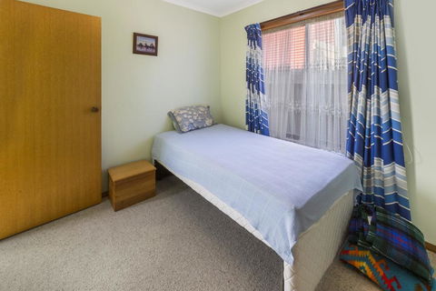 Eagle Point Getaway - Waterfront Serenity! - Accommodation Ballina 1
