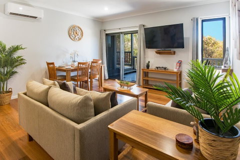 EAGLE VIEW UNIT 5 STAR - Accommodation Ballina 0