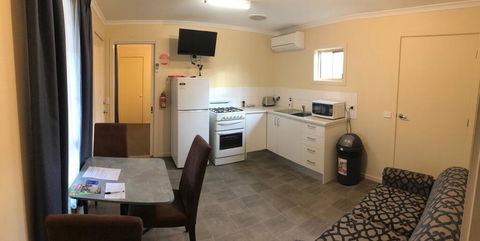 Echuca Holiday Units - Accommodation Ballina 3