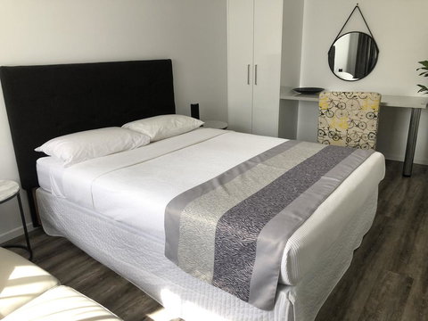 Escape On Lake - Accommodation Ballina 0