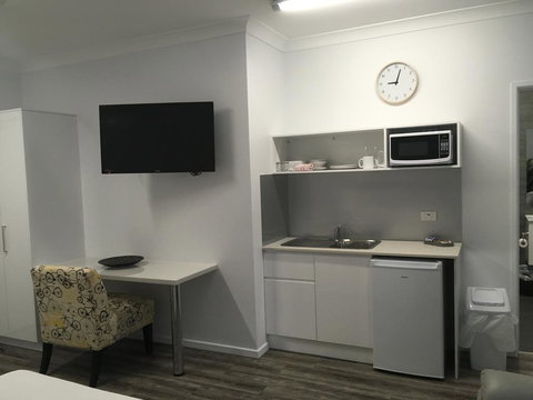 Escape On Lake - Accommodation Ballina 1